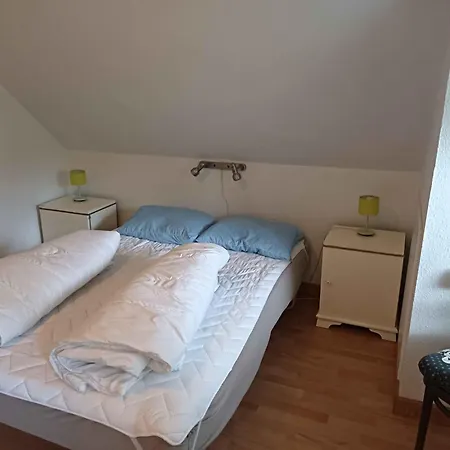 Διαμέρισμα With Sea View Near The