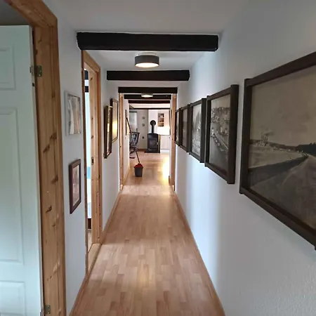 With Sea View Near The דירה *