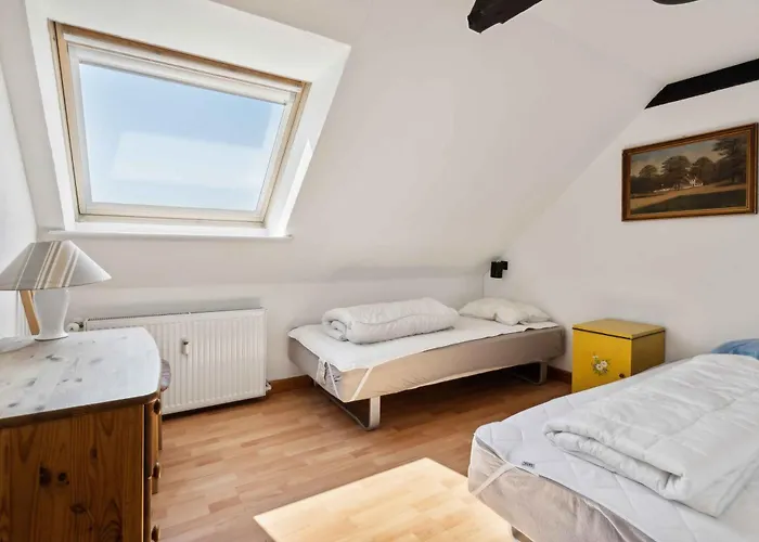 Apartment With Sea View Near The *