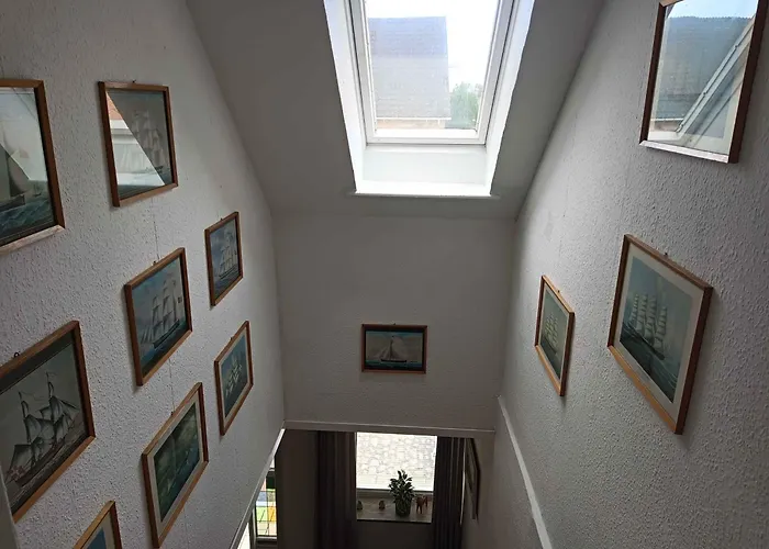 Apartment With Sea View Near The