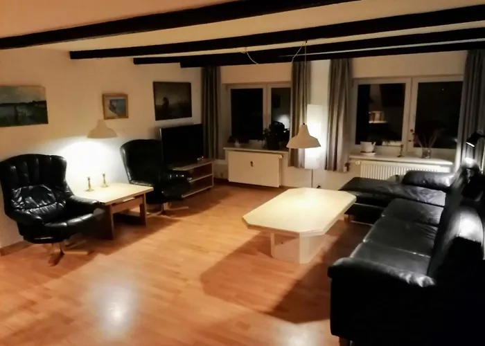 Apartment With Sea View Near The Lebol