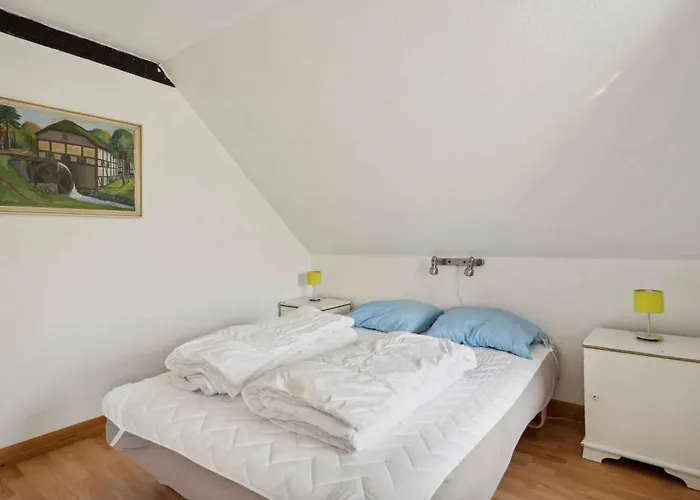 Apartment With Sea View Near The